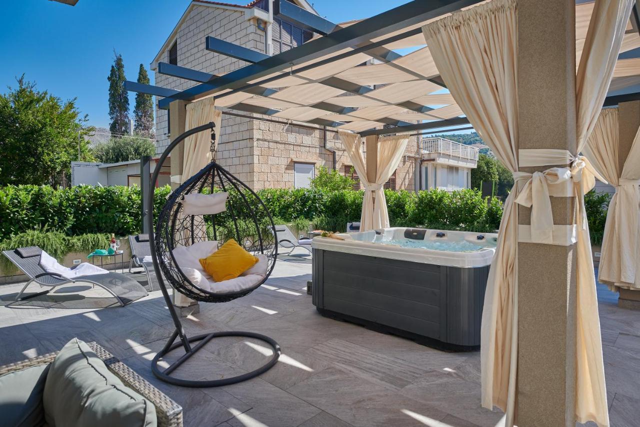 Family Apartment Dubrovnik - Private Jacuzzi Terrace, Private Parking Kültér fotó